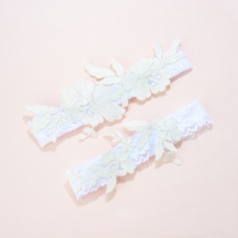 Heirloom Bridal Style #Calypso Floral Lace Garter Set #0 default thumbnail
