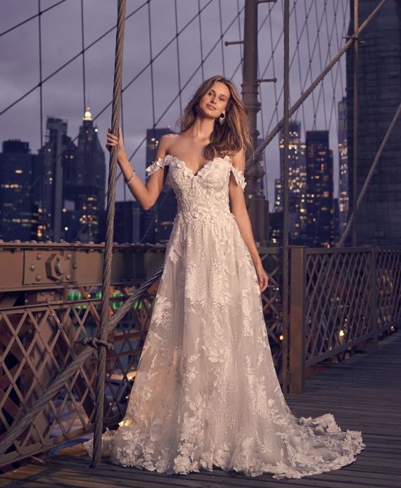 Maggie Sottero Style #Leandra Default Thumbnail Image