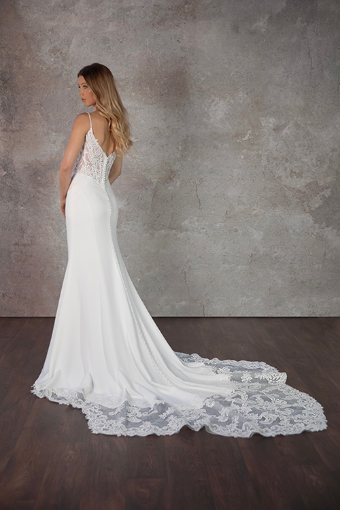 Essense of Australia Style #D4181 #2 default (IVIV-PL) IVORY GOWN W PORCELAIN TULLE PLUNGE thumbnail
