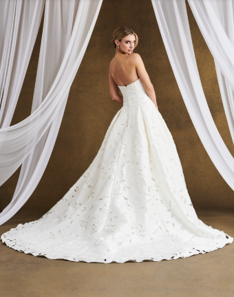 Kelly Faetanini Style #Regalia #1 default Ivory thumbnail